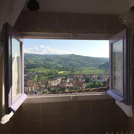 Bed & Breakfast View & Wine